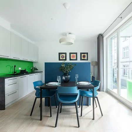 Lion - Chopina 29 With Parking 5 Min From The And Center Appartement *